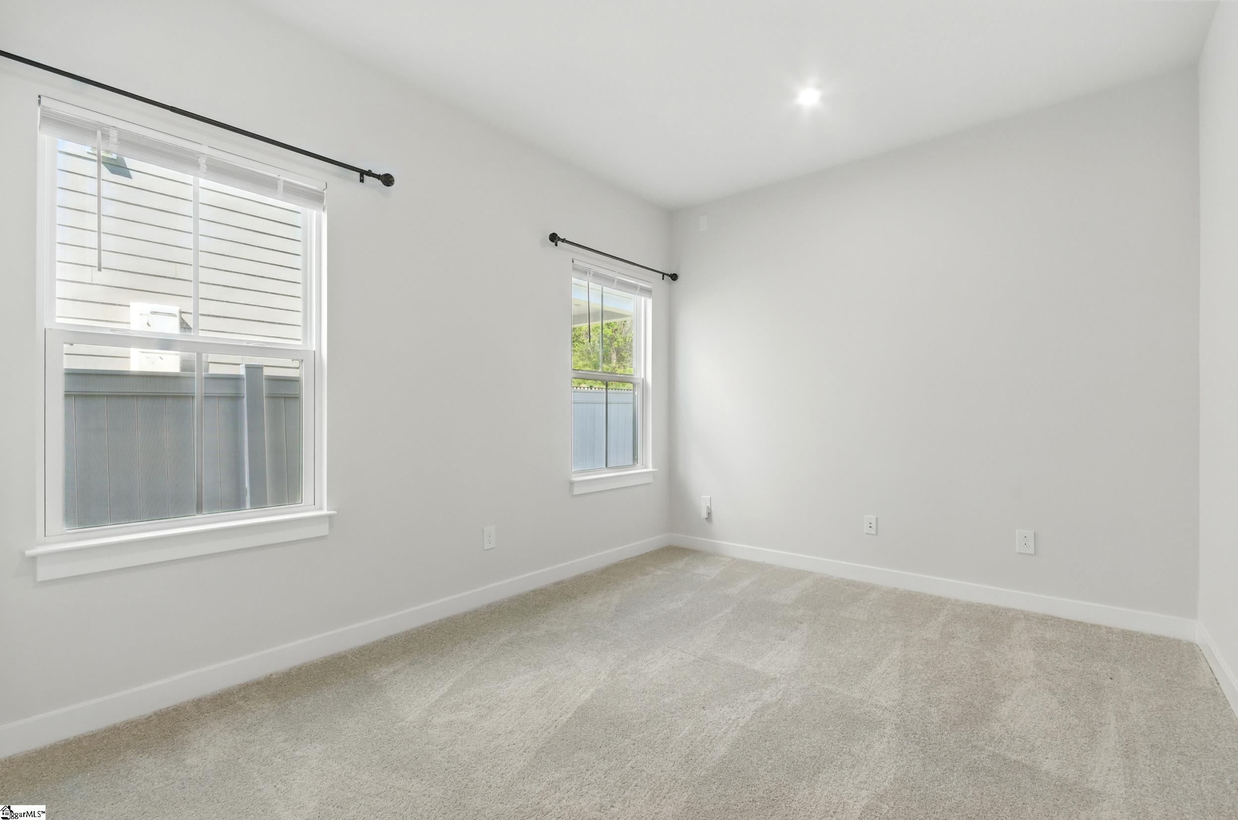 229 Hollythorpe Lane Fountain Inn, SC 29644 - Photo 23 of 39