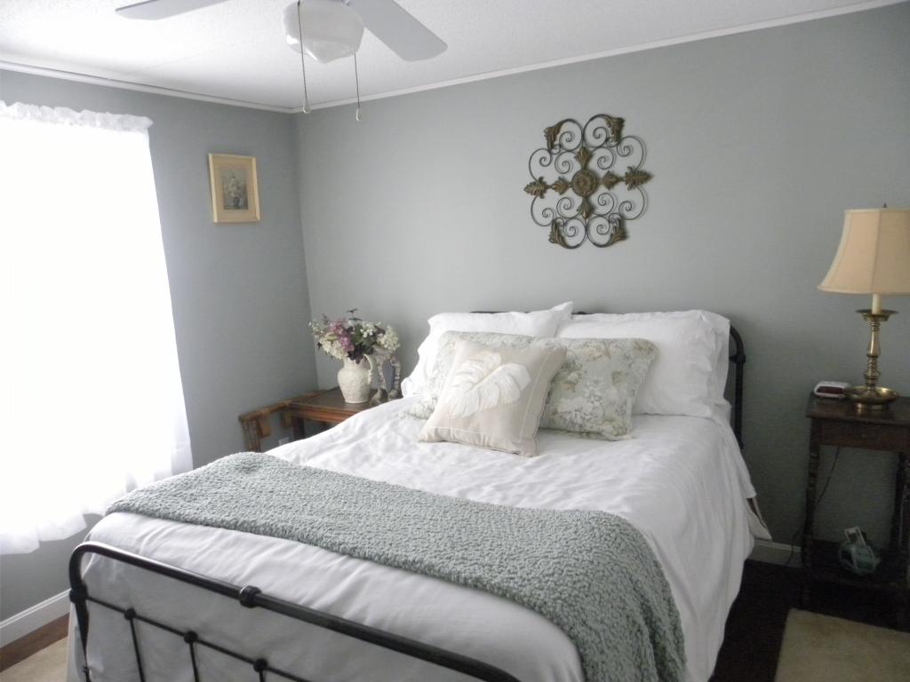 1366 Duck Pond Road Barton, VT 05822 - Photo 20 of 34 Gallery Image 20