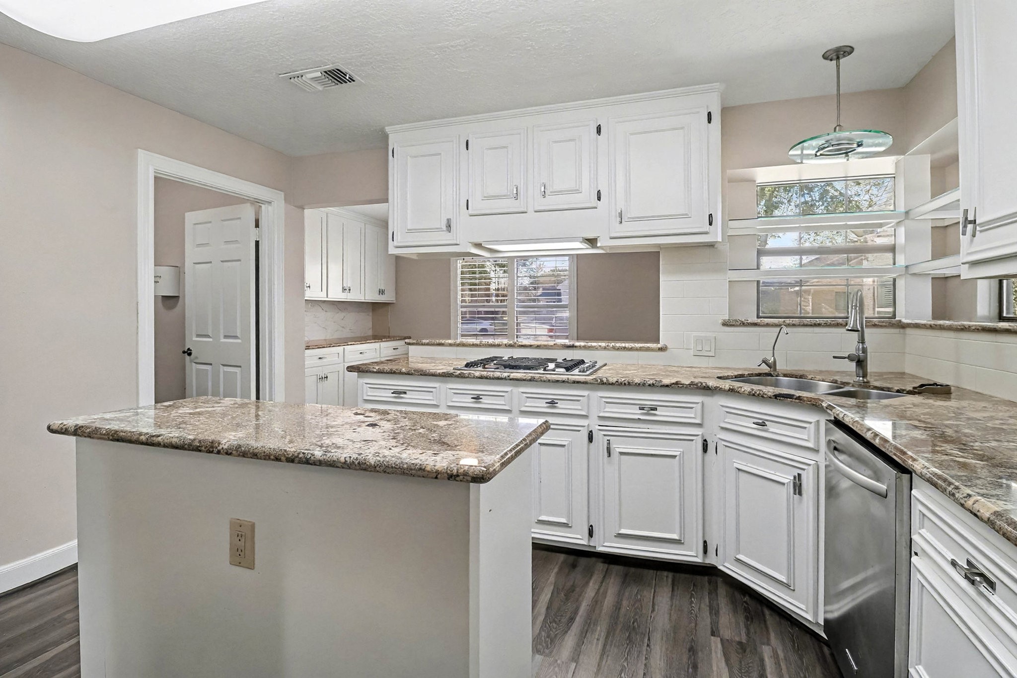 1402 Copperfield Court Richmond, TX 77406 - Photo 14 of 35