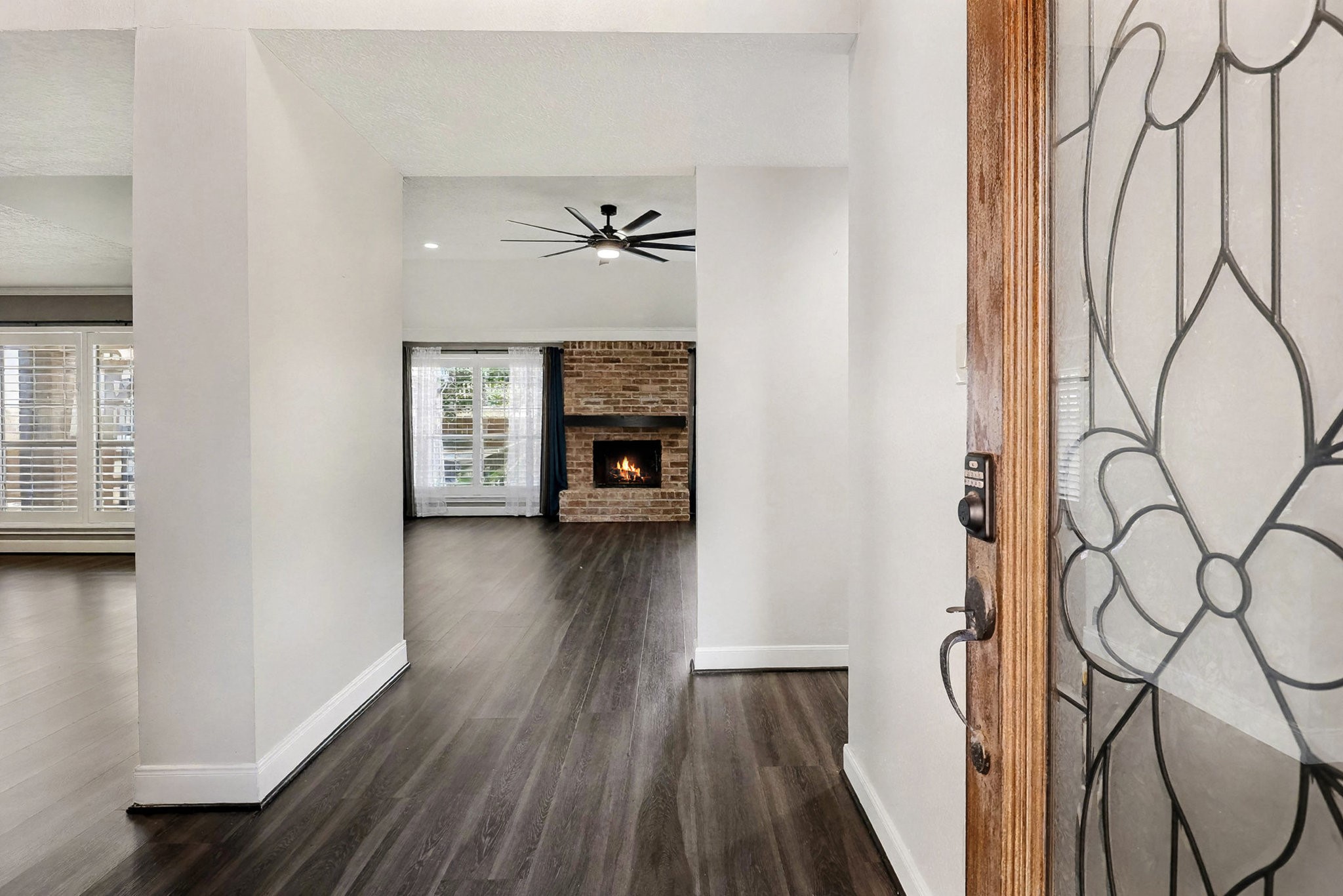 1402 Copperfield Court Richmond, TX 77406 - Photo 6 of 35