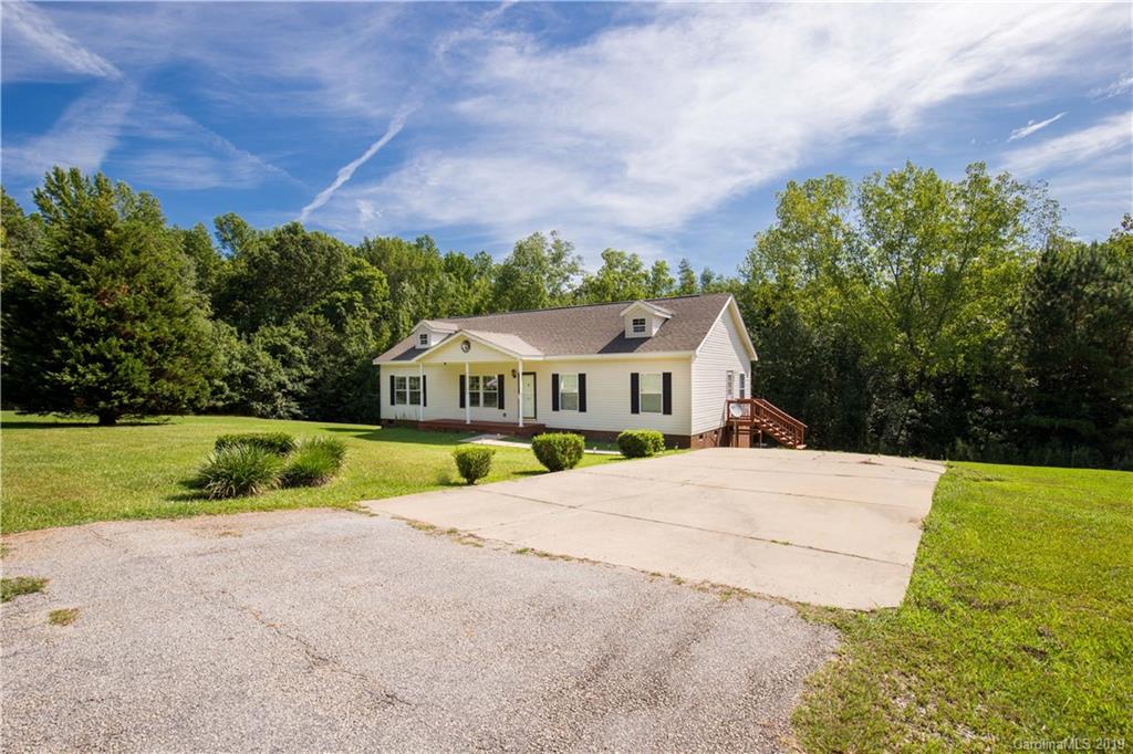 565 State Rd S-29-376 Lancaster, SC 29720 - Photo 1 of 20