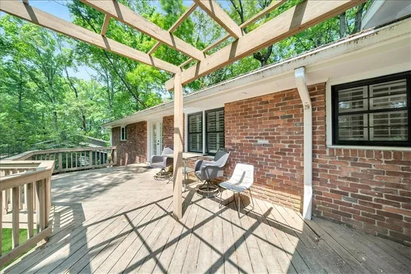 $5,500 | 5592 Colton Drive Northeast, Atlanta, GA 30342