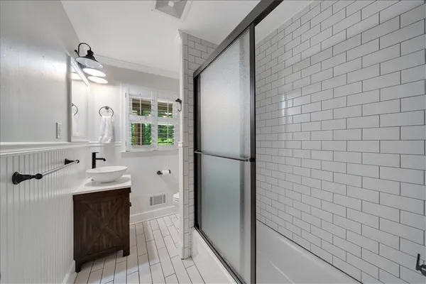 $5,500 | 5592 Colton Drive Northeast, Atlanta, GA 30342