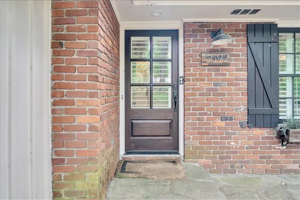 $5,500 | 5592 Colton Drive Northeast, Atlanta, GA 30342
