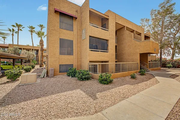 $240,000 | 2625 East Indian School Road, Unit 222, Phoenix, AZ 85016