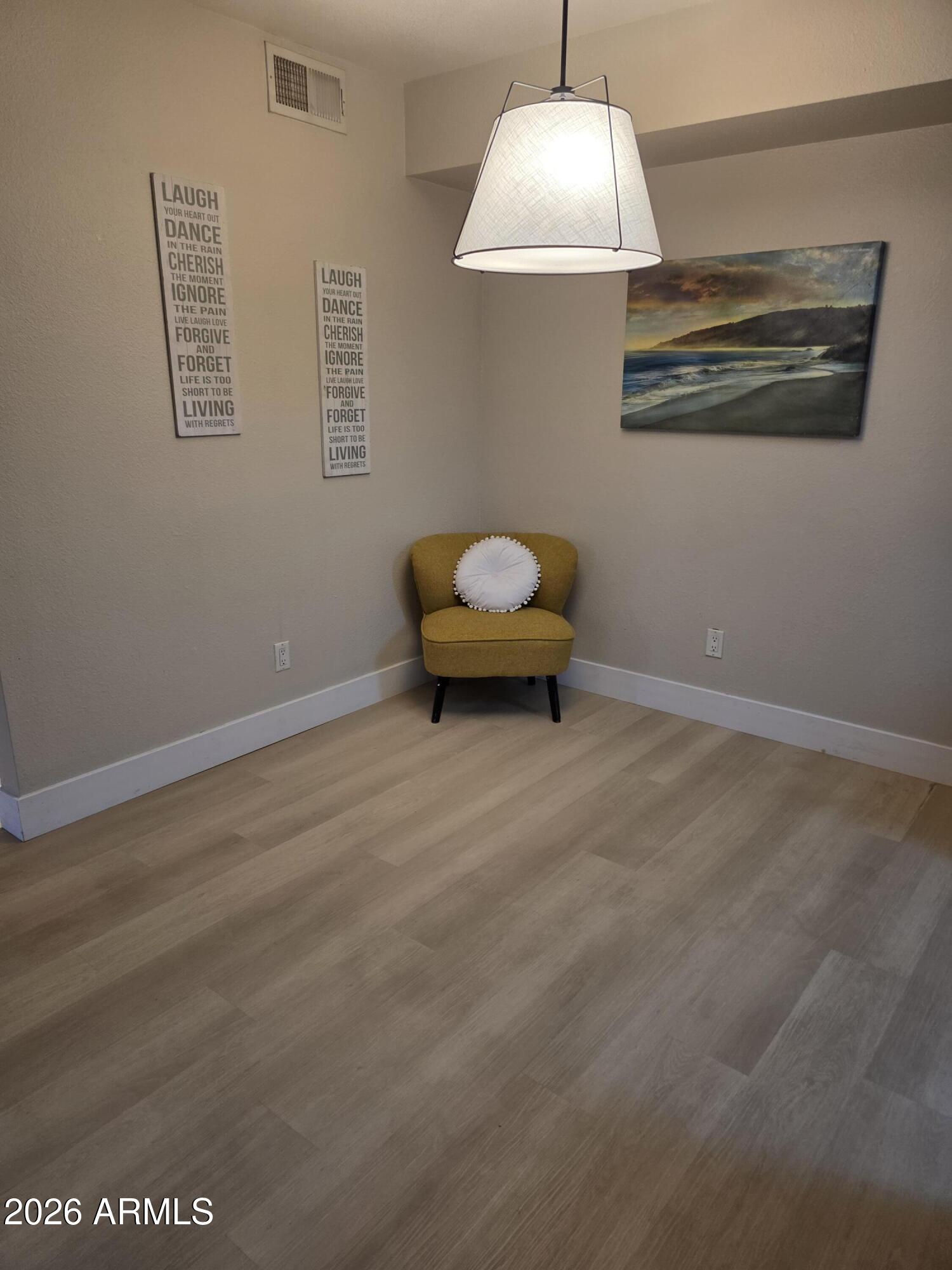 2625 East Indian School Road, Unit 222 Phoenix, AZ 85016 - Photo 4 of 9 16504