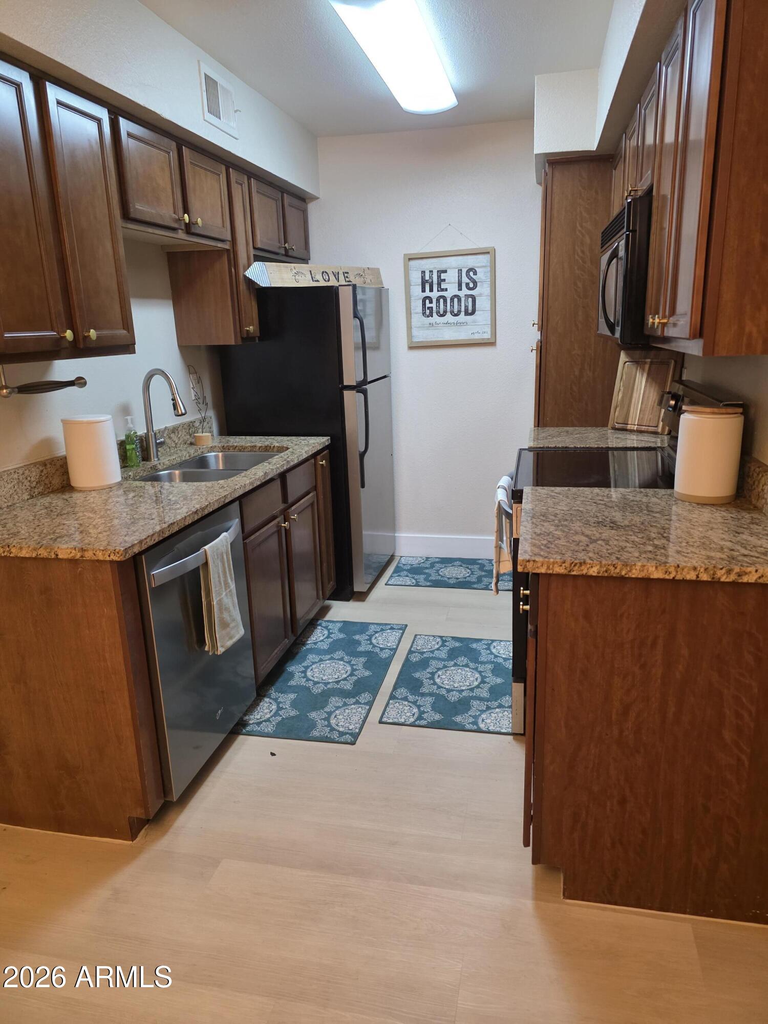 2625 East Indian School Road, Unit 222 Phoenix, AZ 85016 - Photo 6 of 9 16502