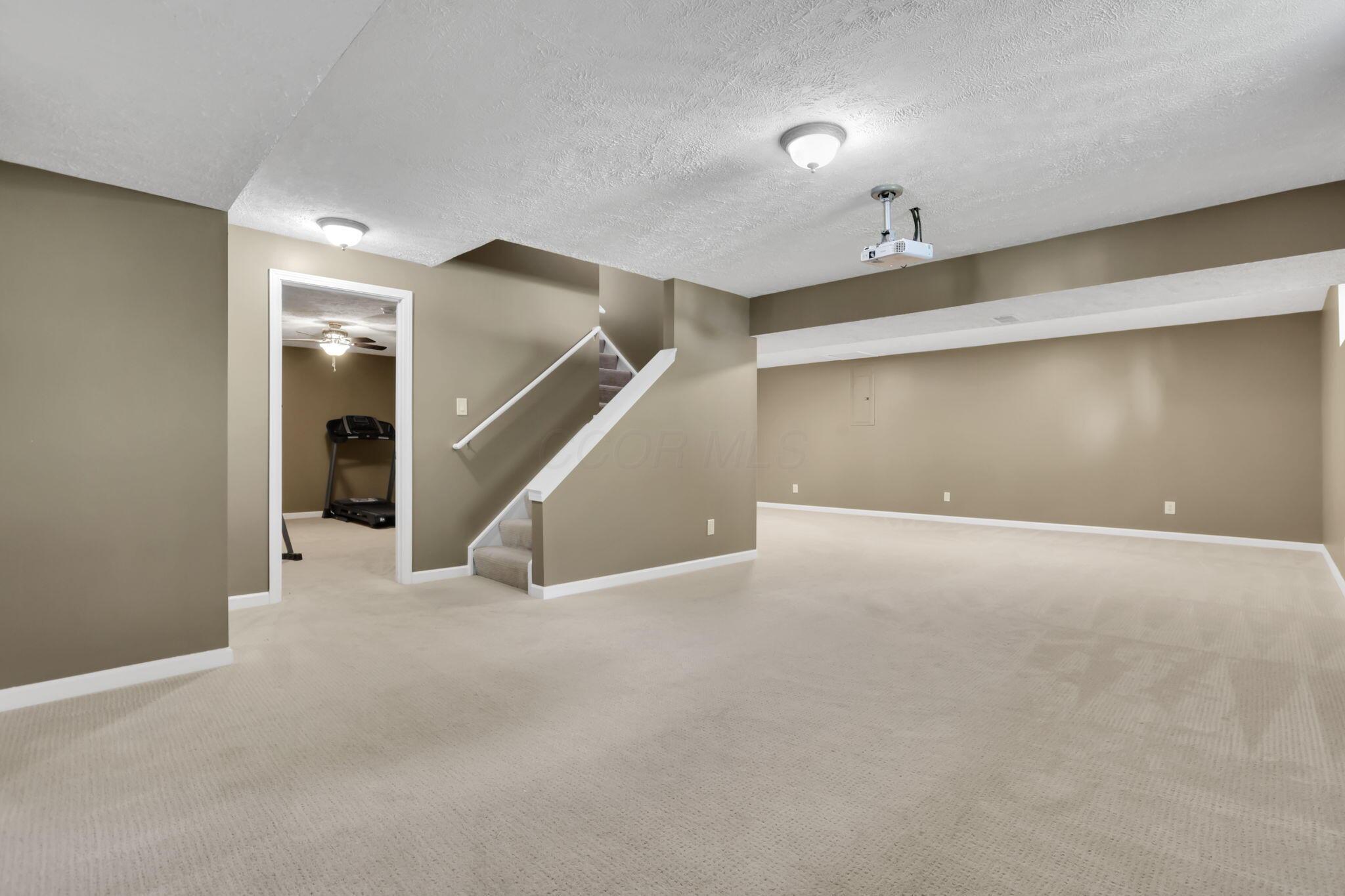 19 Ravine View Court Pataskala, OH 43062 - Photo 58 of 74 57-web-or-mls-939A2526