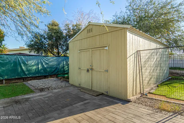 $284,900 | 17833 North 1st Place, Phoenix, AZ 85022