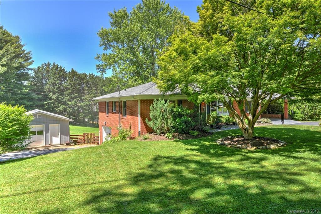 6 Ballard Road Weaverville, NC 28787 - Photo 6 of 39 Gallery Image 6