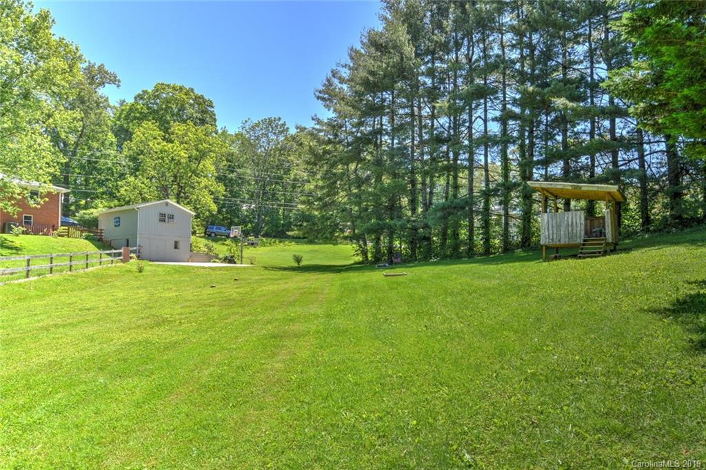 6 Ballard Road Weaverville, NC 28787 - Photo 7 of 39 Gallery Image 7