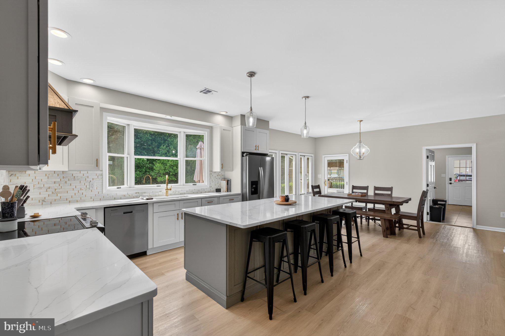 836 Hardingville Road Monroeville, NJ 08343 - Photo 12 of 58 Modern kitchen with spacious layout.