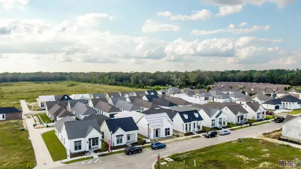 $309,990 | 9964 Stone Water Drive, Baton Rouge, LA 70818