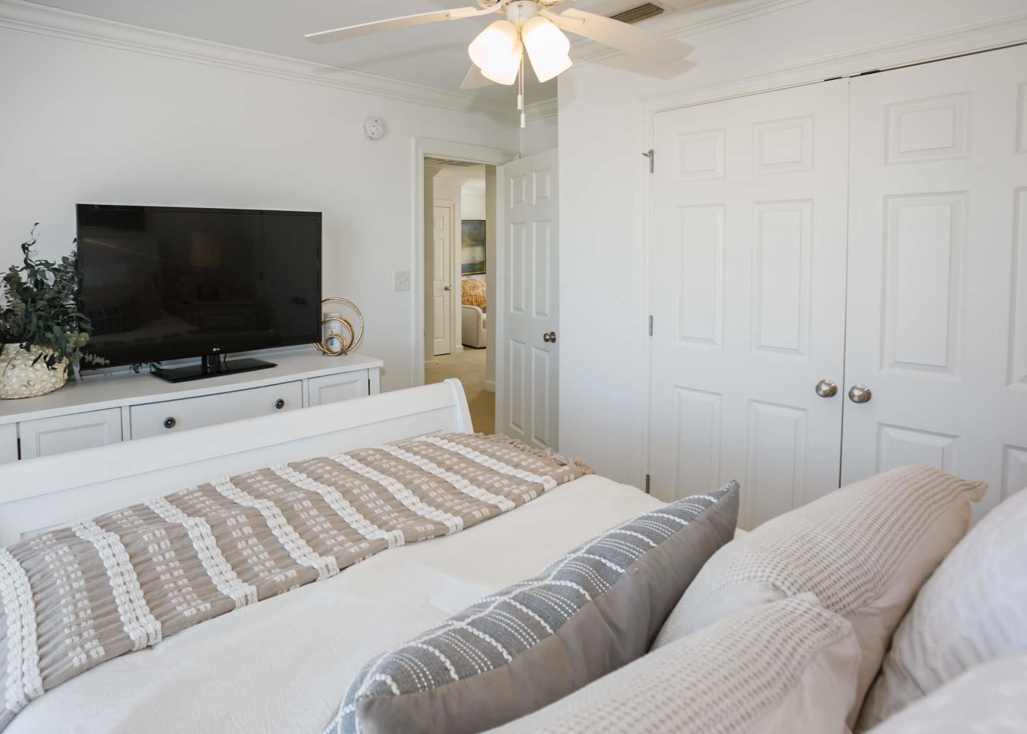 26724 Marina Road, Unit 26724 & 26726 Orange Beach, AL 36561 - Photo 28 of 88 Bedroom