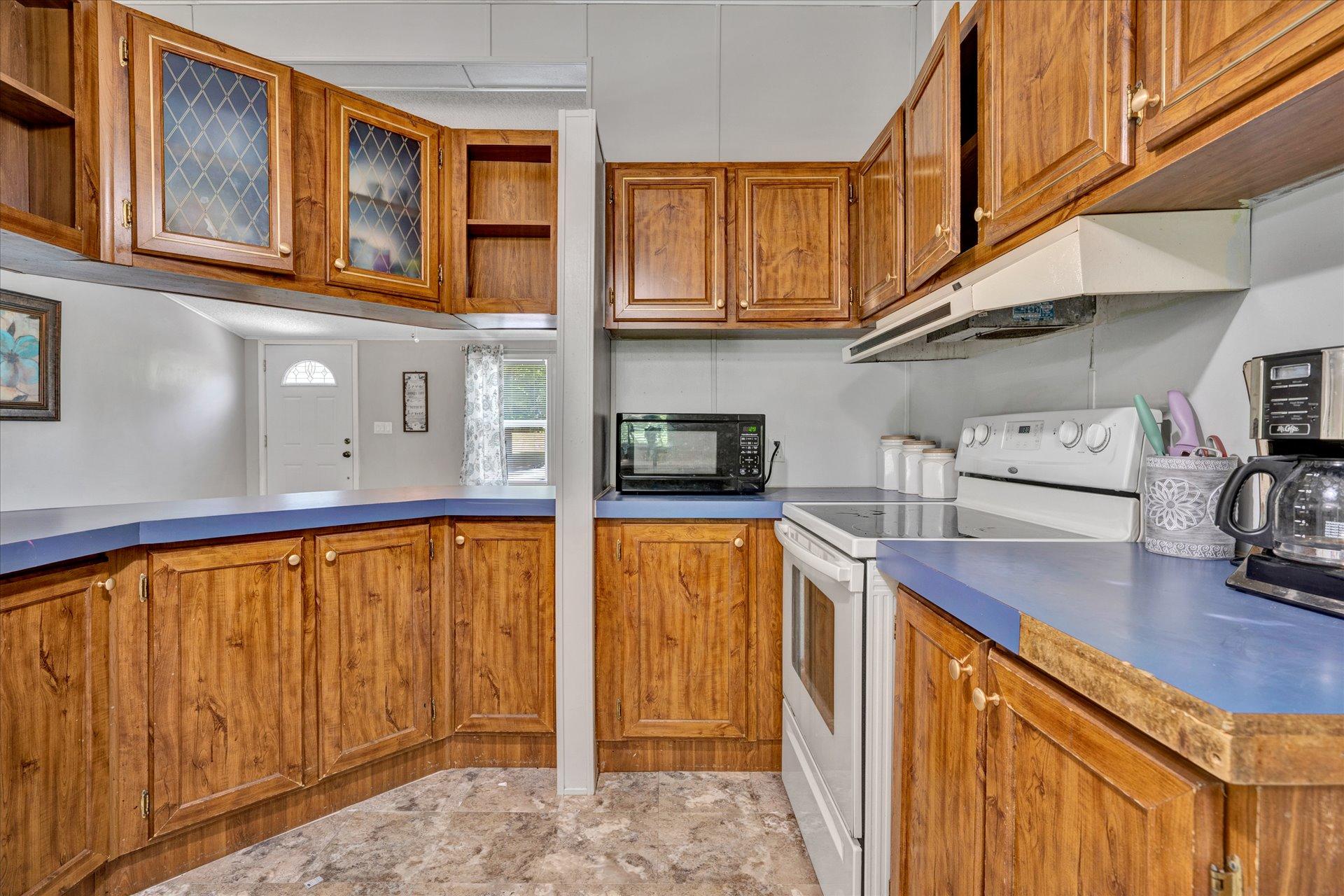 768 Ball Park Road Rocky Mount, VA 24151 - Photo 5 of 23 Kitchen
