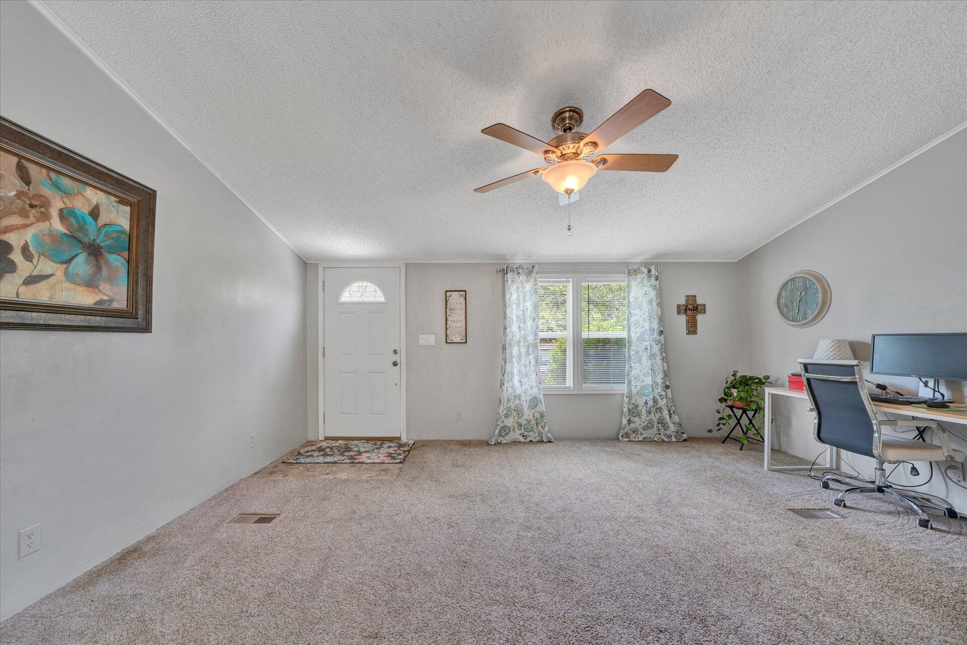 768 Ball Park Road Rocky Mount, VA 24151 - Photo 10 of 23 Family Room