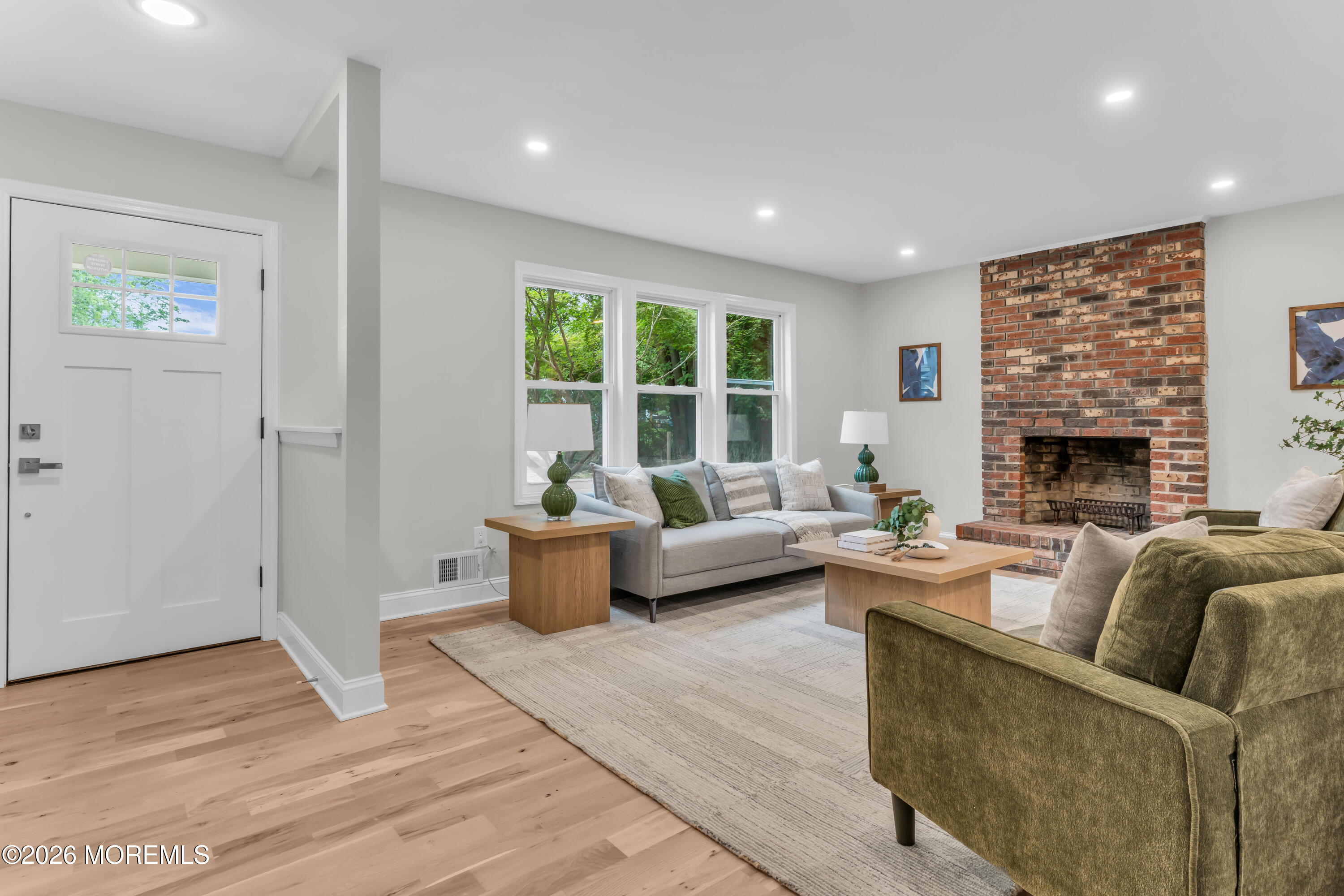 2 Templer Way Hazlet, NJ 07730 - Photo 4 of 36 photos_high_resolution_HOM01621