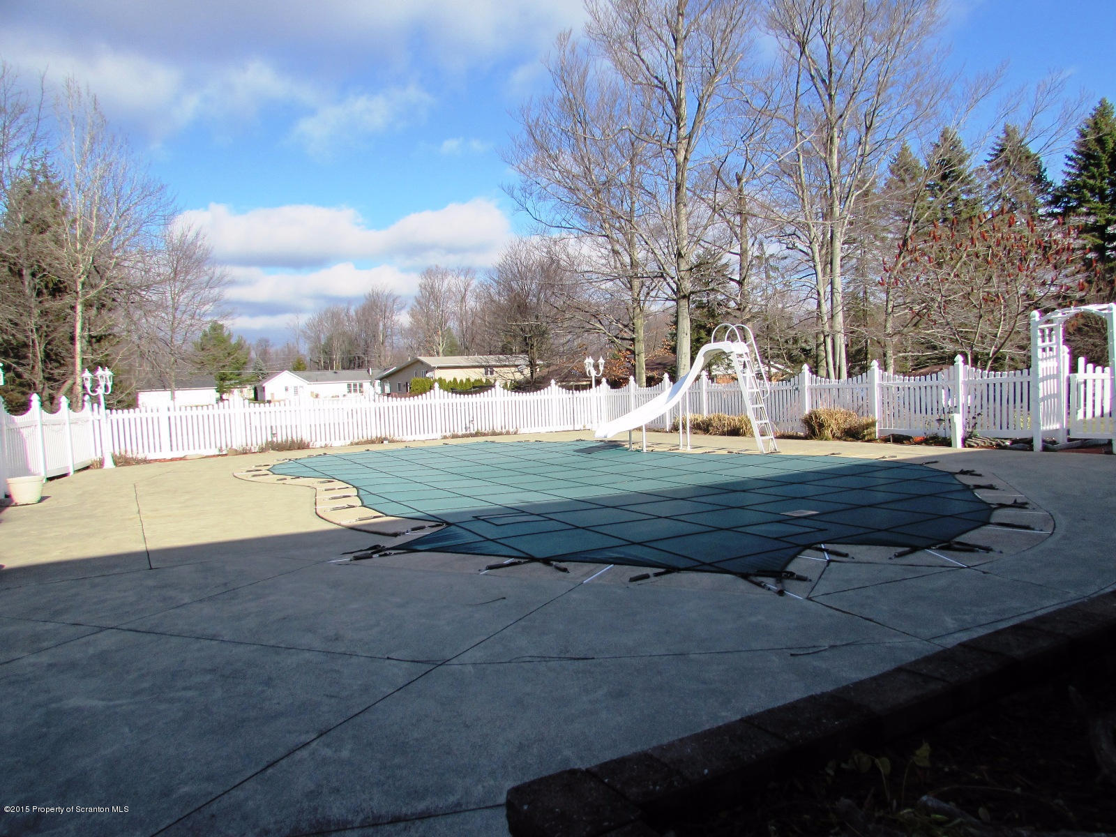 202 Sunset Road Moscow, PA 18444 - Photo 31 of 38 Gallery Image 31