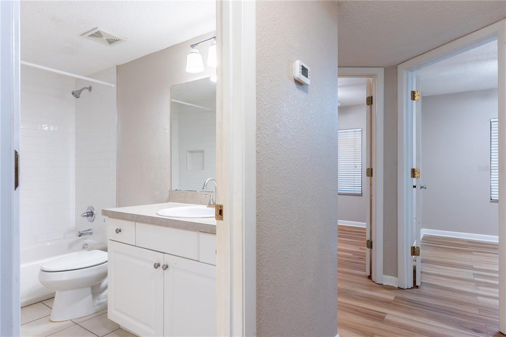 501 Southwest 75th Street, Unit D13 Gainesville, FL 32607 - Photo 23 of 36 Gallery Image 23