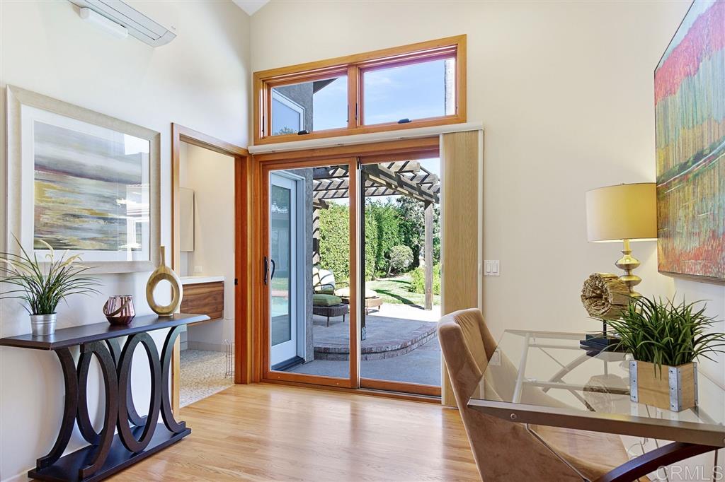 1048 Via Mil Cumbres Solana Beach, CA 92075 - Photo 13 of 25