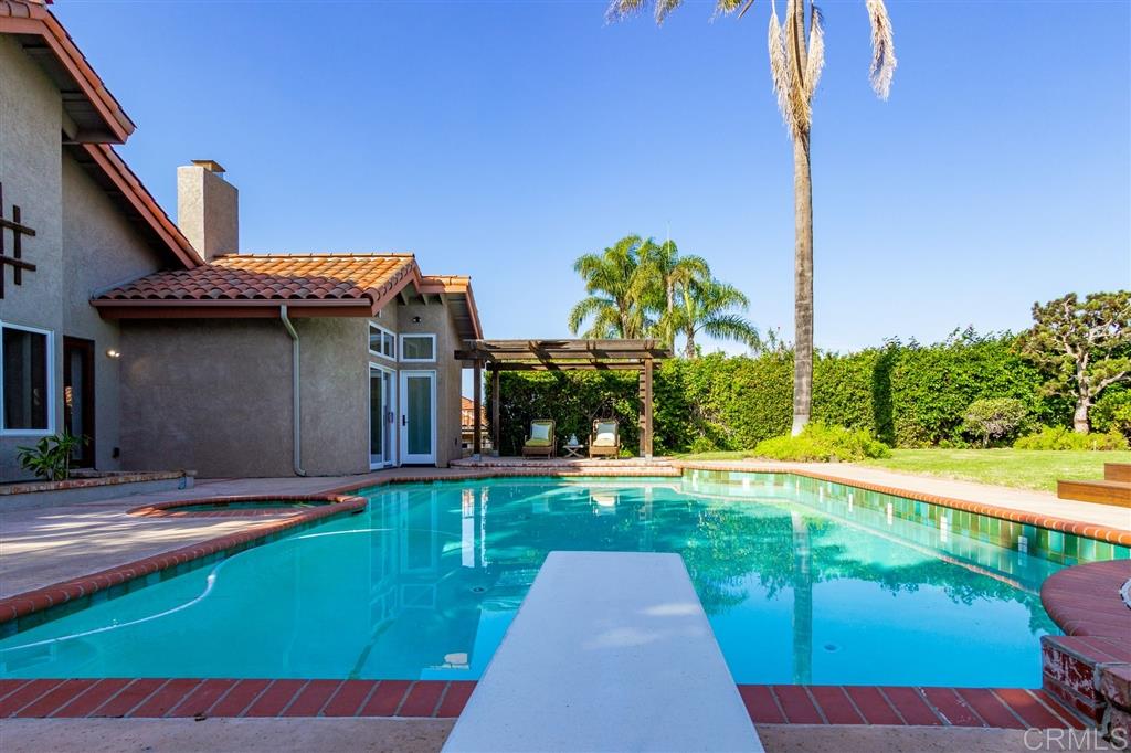 1048 Via Mil Cumbres Solana Beach, CA 92075 - Photo 18 of 25