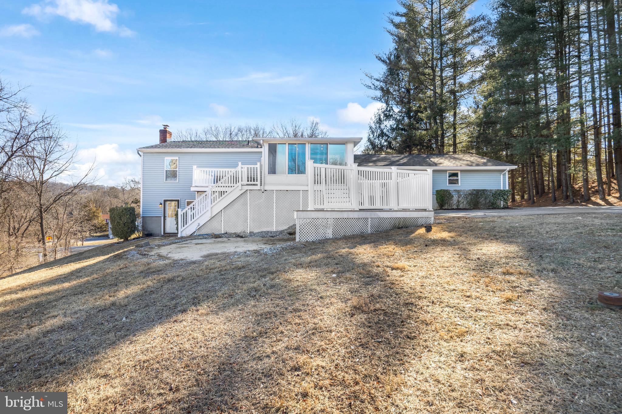 34 Houck Road Westminster, MD 21157 - Photo 5 of 43