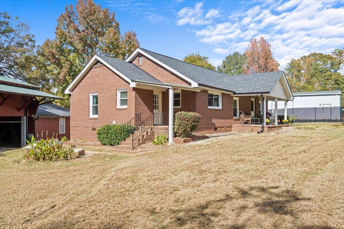 514 North Ford Road Greer, SC 29651 - Photo 1 of 28
