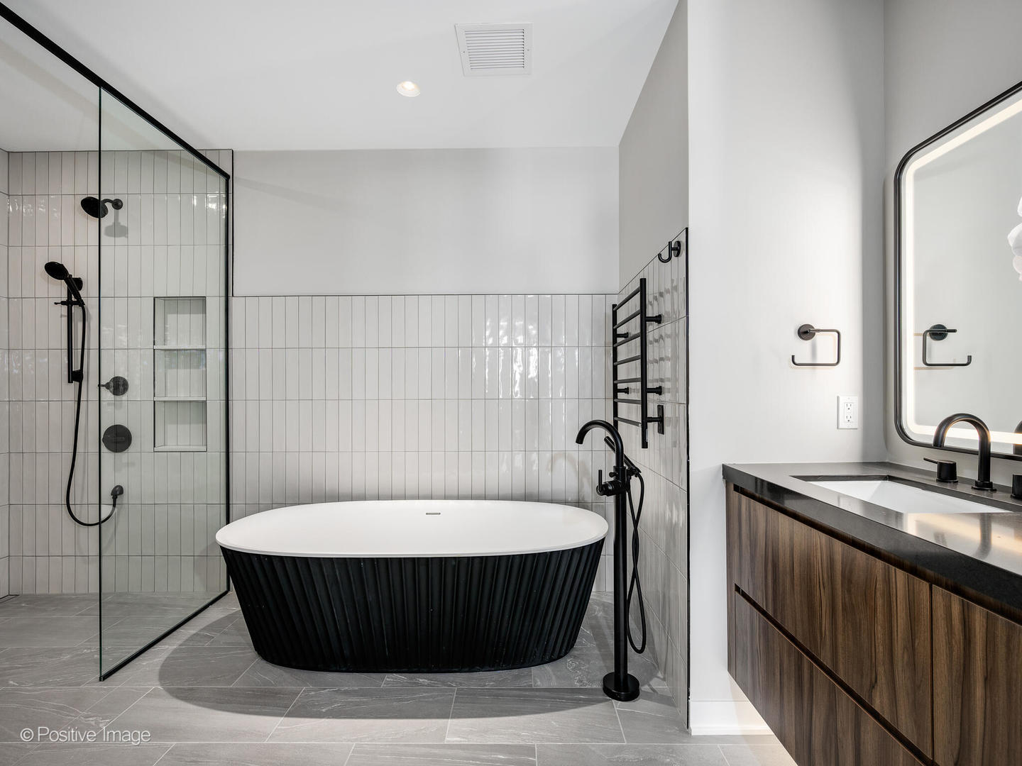 1114 West Carroll Avenue, Unit PH3304 Chicago, IL 60607 - Photo 17 of 44