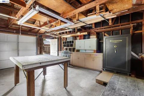 $1,195,000 | 156 Mecartney Road, Alameda, CA 94502