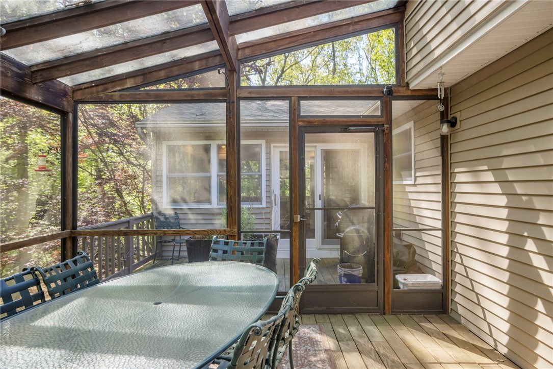 517 Middle Road East Greenwich, RI 02818 - Photo 12 of 39 Gallery Image 12
