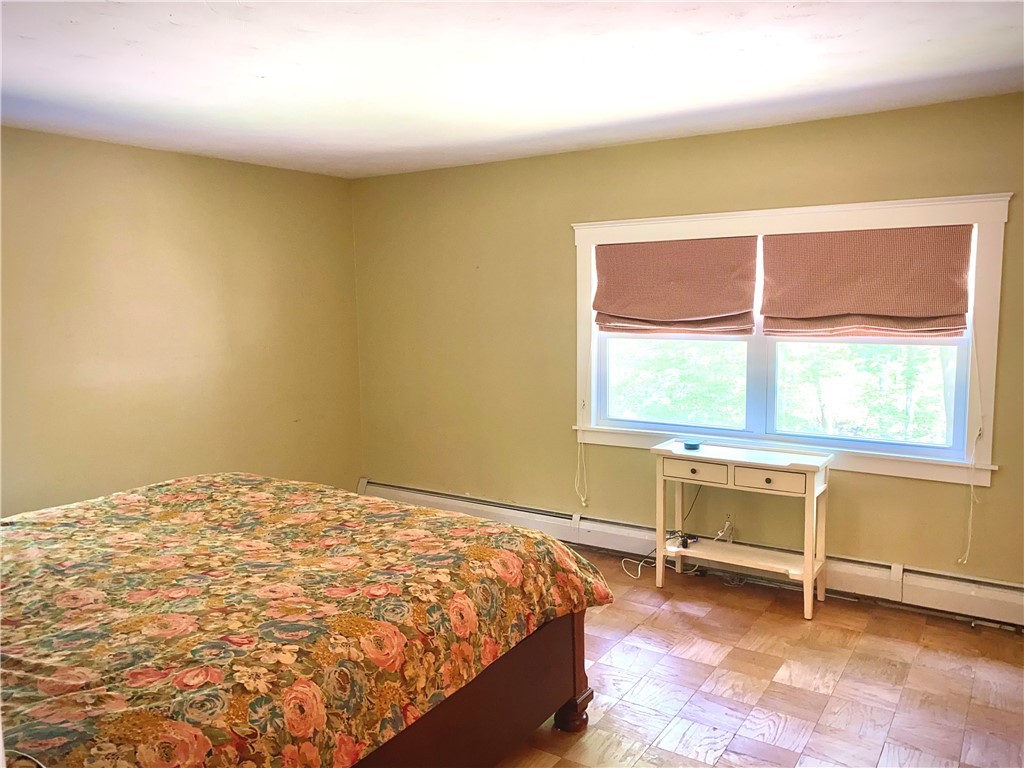 517 Middle Road East Greenwich, RI 02818 - Photo 21 of 39 Gallery Image 21