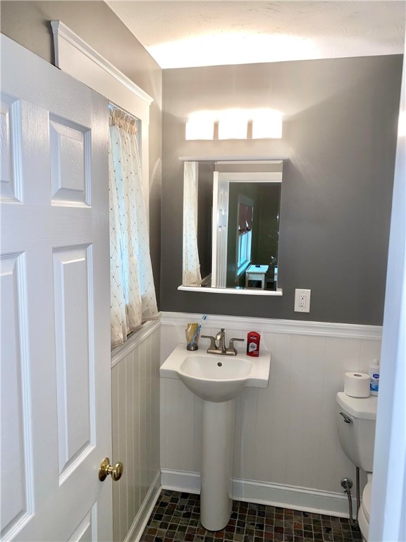 517 Middle Road East Greenwich, RI 02818 - Photo 22 of 39 Gallery Image 22