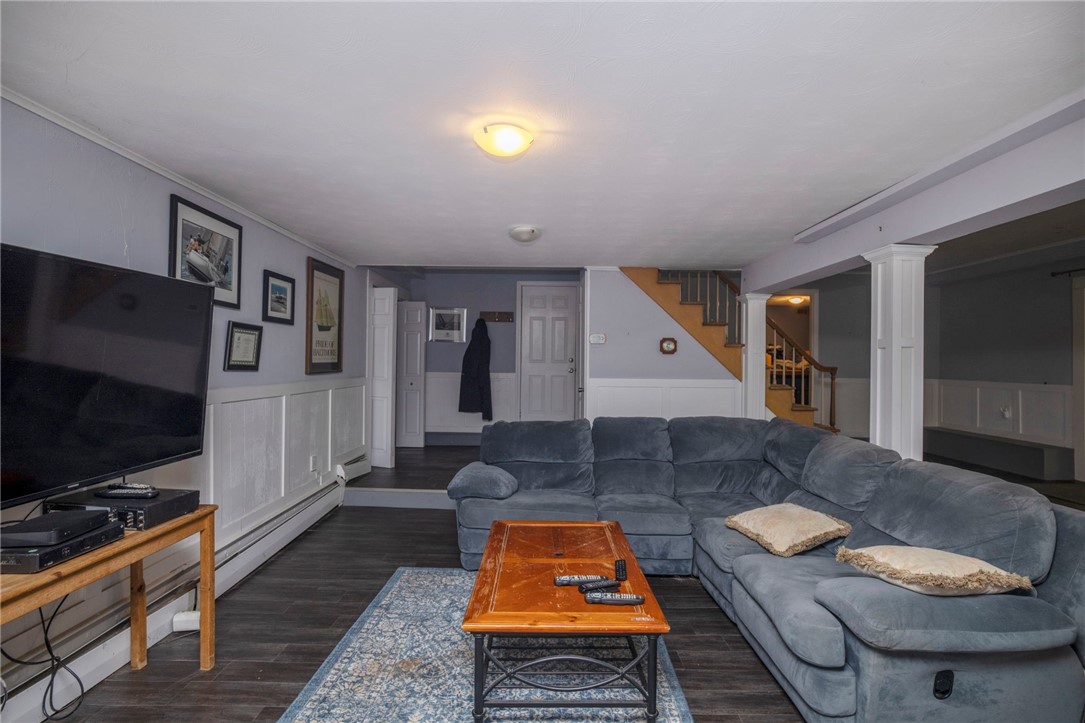 517 Middle Road East Greenwich, RI 02818 - Photo 25 of 39 Gallery Image 25