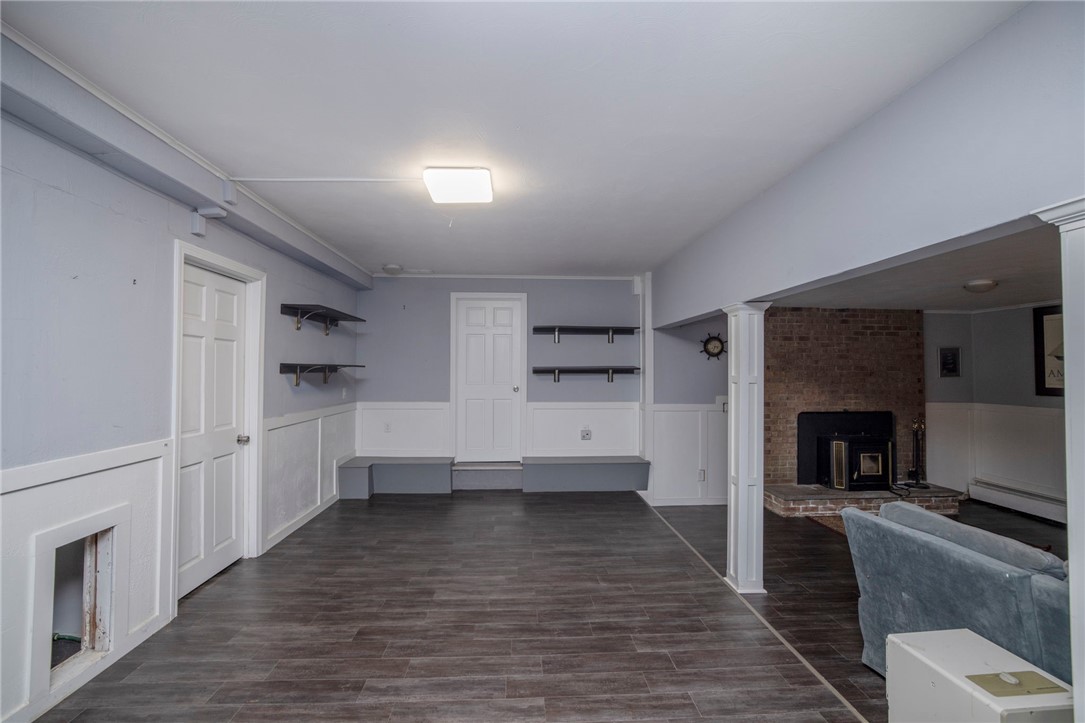 517 Middle Road East Greenwich, RI 02818 - Photo 27 of 39 Gallery Image 27