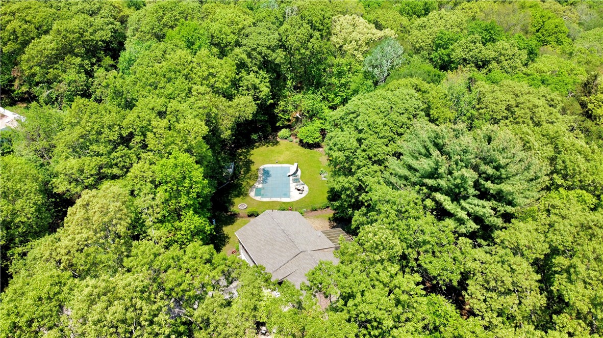 517 Middle Road East Greenwich, RI 02818 - Photo 35 of 39 Gallery Image 35