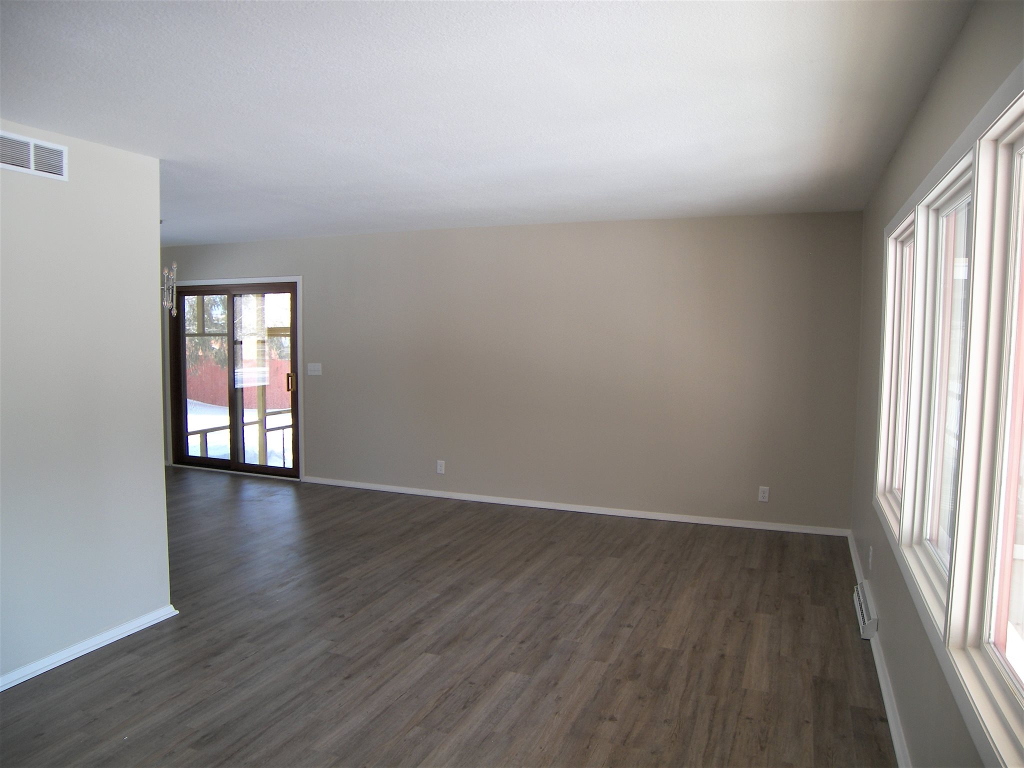 748 West 9th Street Rochester, IN 46975 - Photo 11 of 36 Gallery Image 11