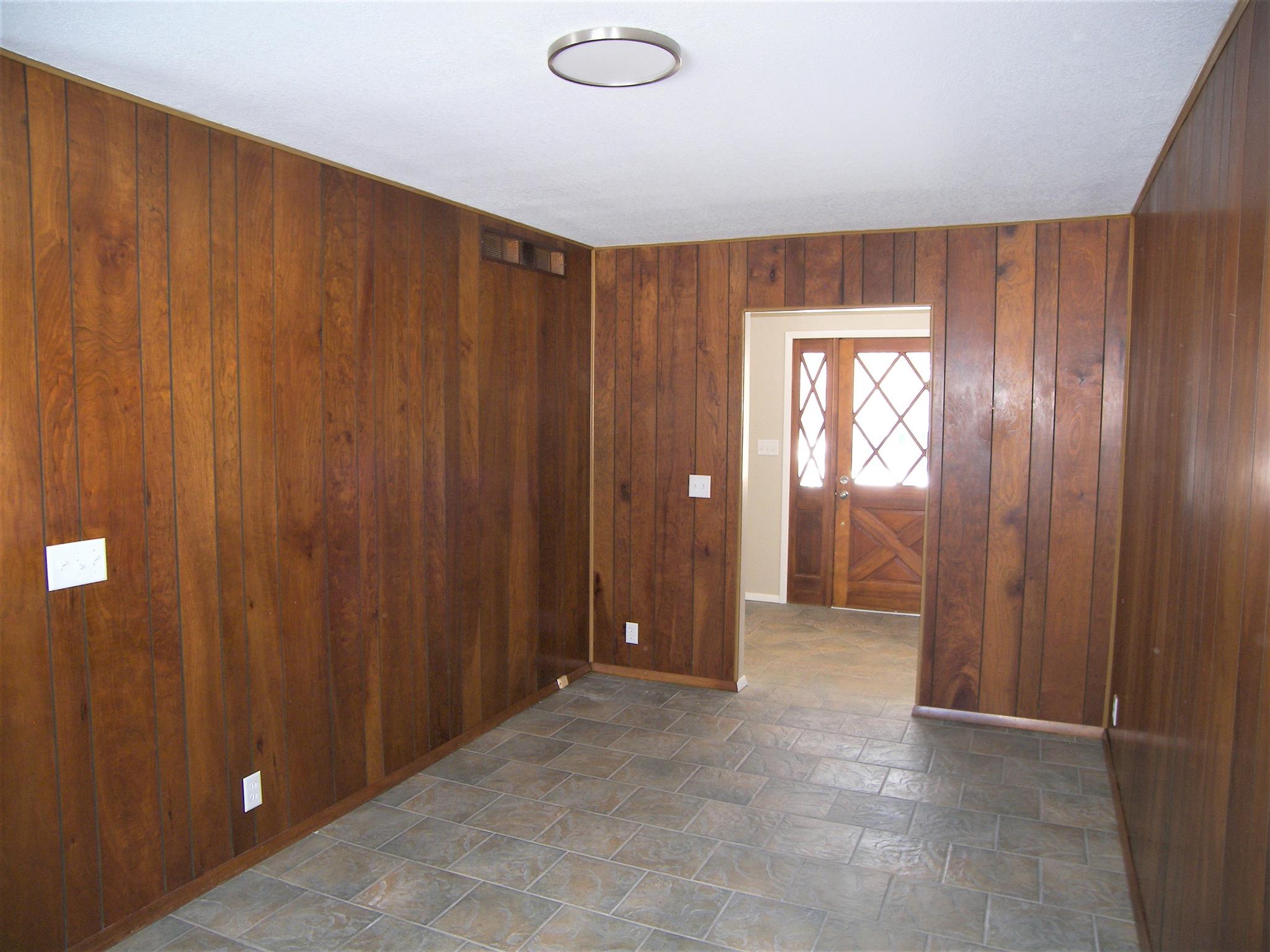 748 West 9th Street Rochester, IN 46975 - Photo 19 of 36 Gallery Image 19