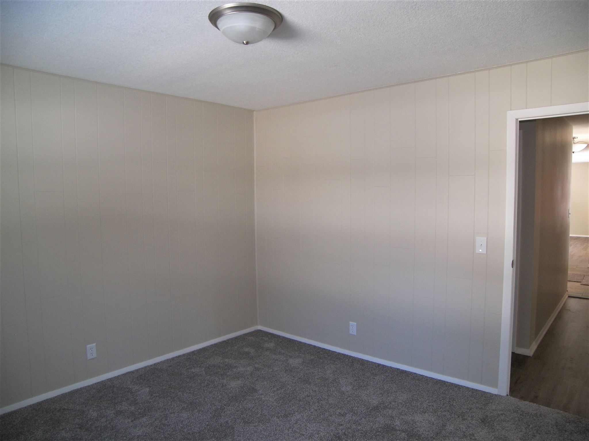 748 West 9th Street Rochester, IN 46975 - Photo 24 of 36 Gallery Image 24