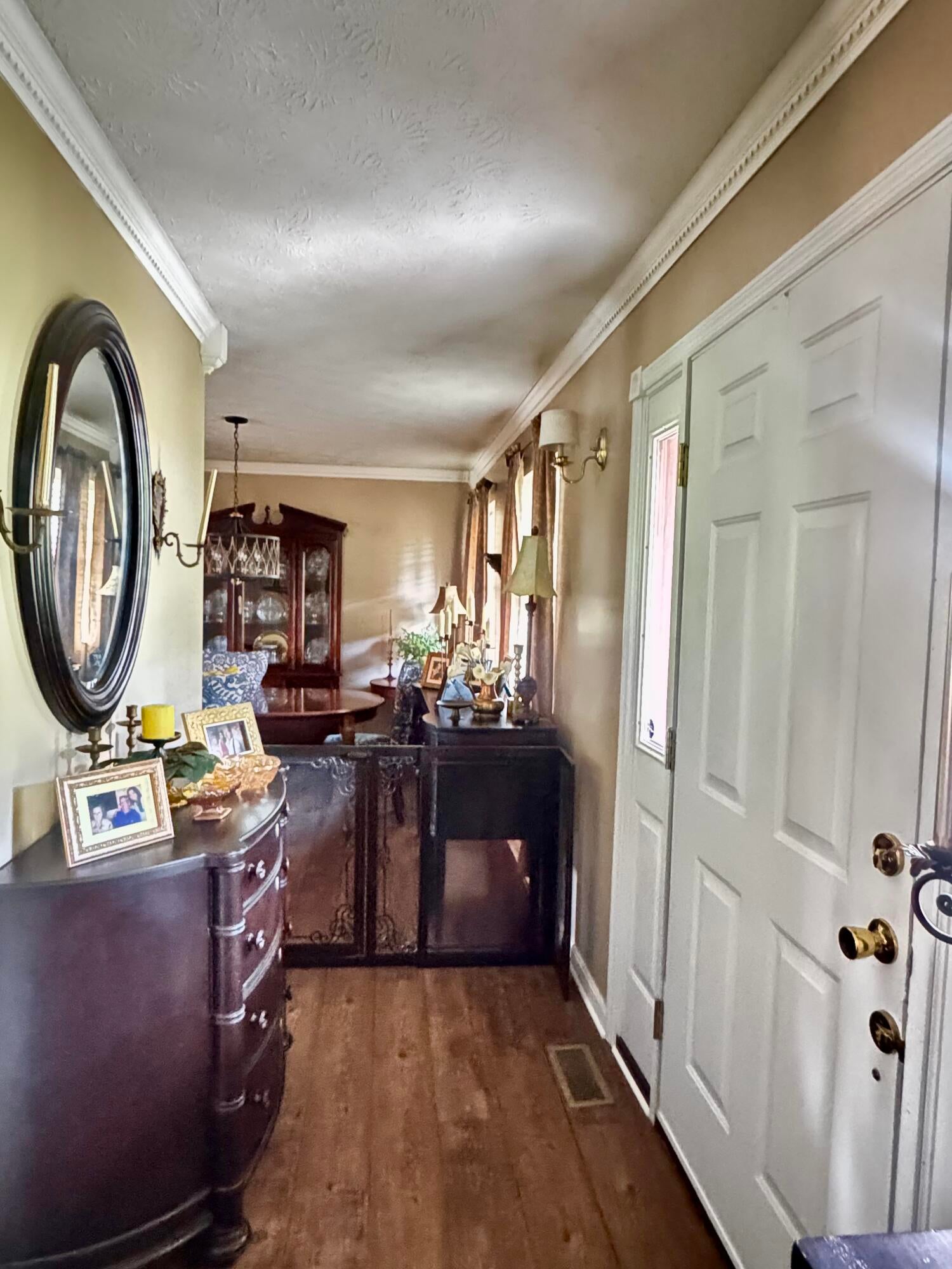 39 Merritts Crk Road Huntington, WV 25702 - Photo 3 of 70 Gallery Image 3