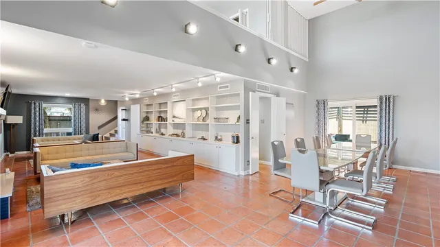 a view of utility room