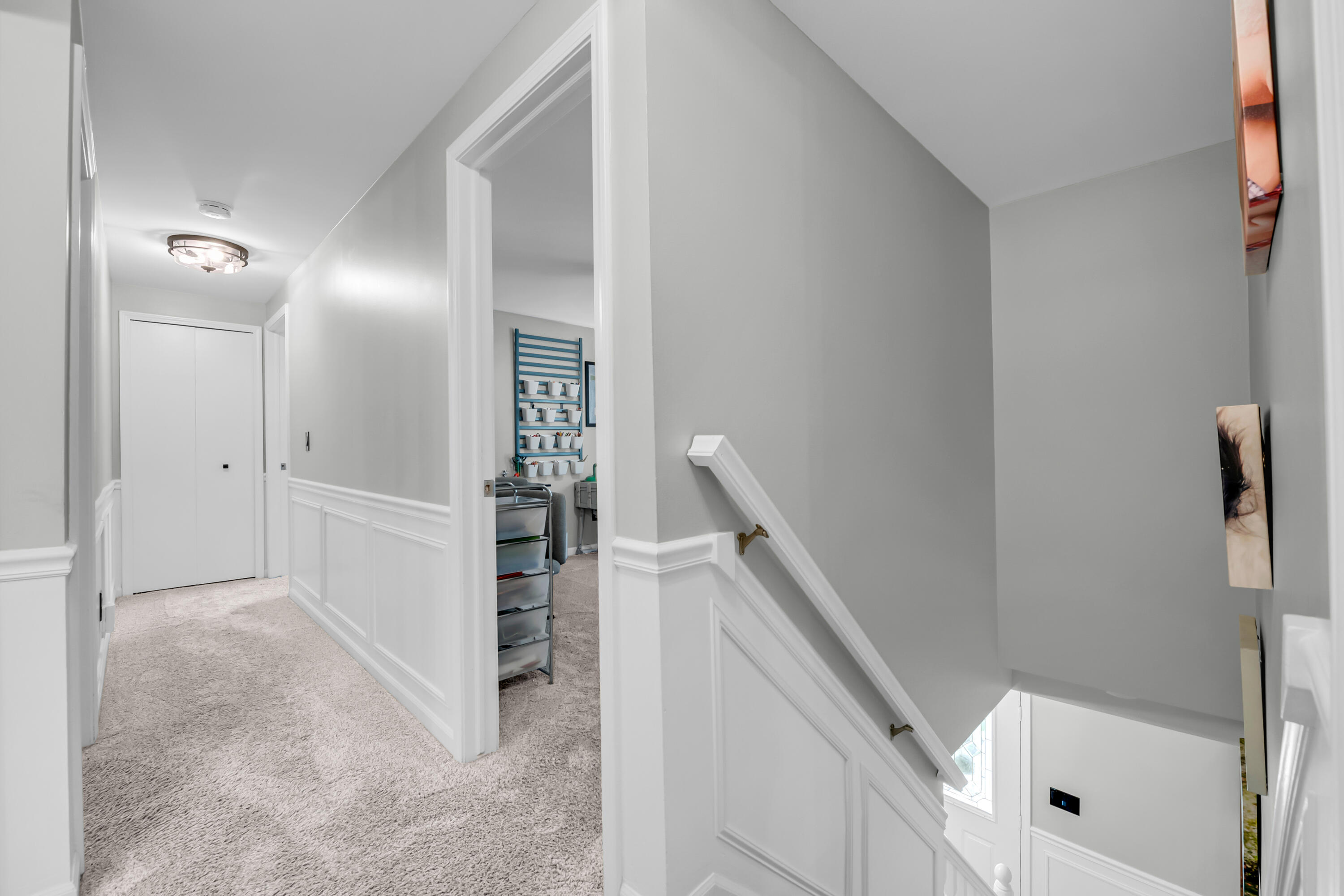 3394 Edmunton Drive Rochester Hills, MI 48306 - Photo 27 of 69 28 - Upstairs Hall