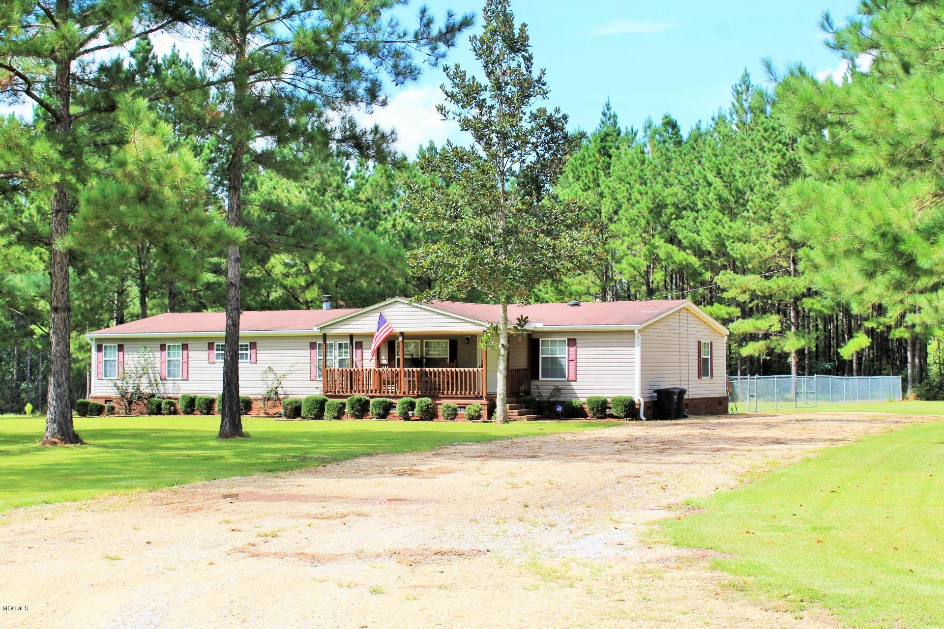 2297 Mt Pleasant Road Lucedale, MS 39452 - Photo 1 of 44 Front