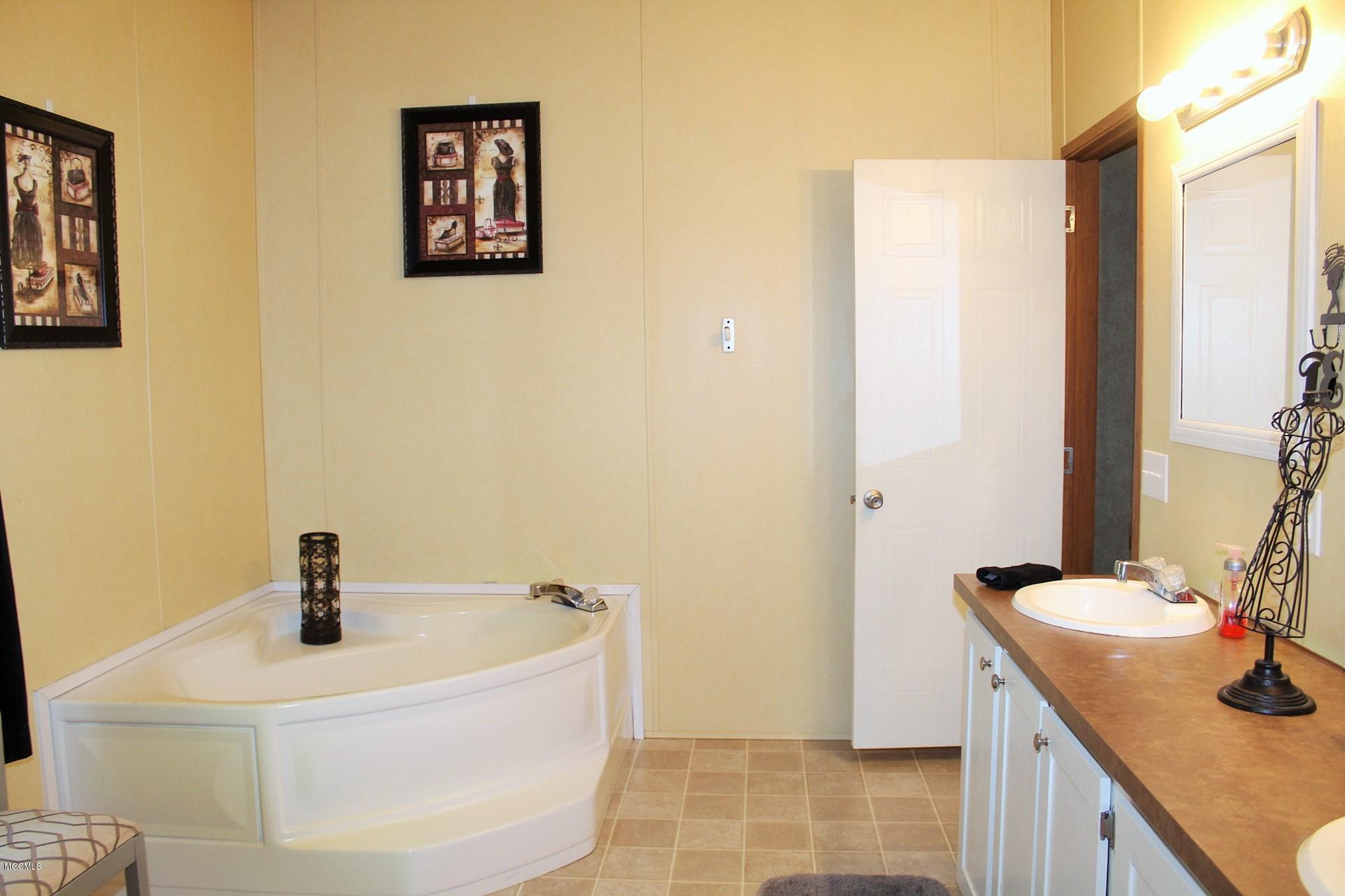 2297 Mt Pleasant Road Lucedale, MS 39452 - Photo 36 of 44 Full Bath