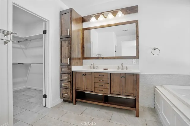 $599,999 | 329 Sparkler Lane, Perris, CA 92571