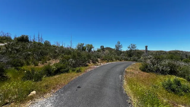 $39,000 | 6360 Eagle View Drive, Unit M24 2 POR LOT 47 PCL B PM 6 94 26, Mountain Ranch, CA 95246