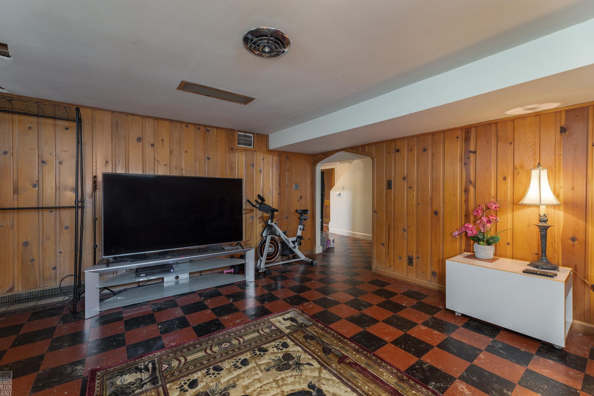 905 Pemberton Road Grosse Pointe Park, MI 48230 - Photo 33 of 34