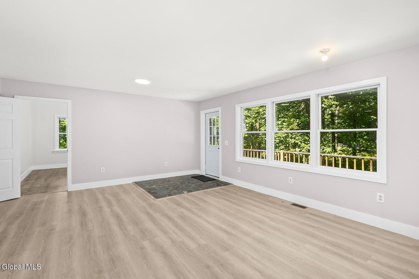 1140 Vly Summit Road Cambridge, NY 12816 - Photo 10 of 47 Great Room