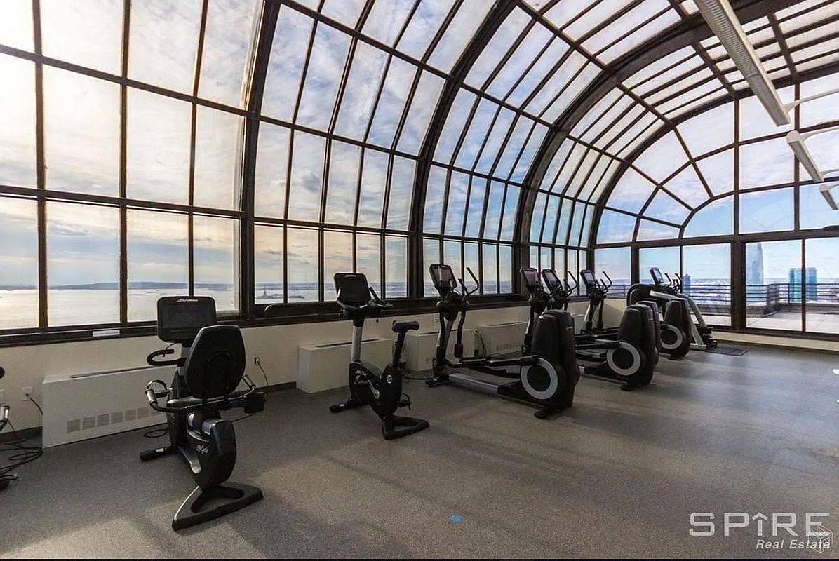 200 Rector Place, Unit 24G Manhattan, NY 10280 - Photo 6 of 9