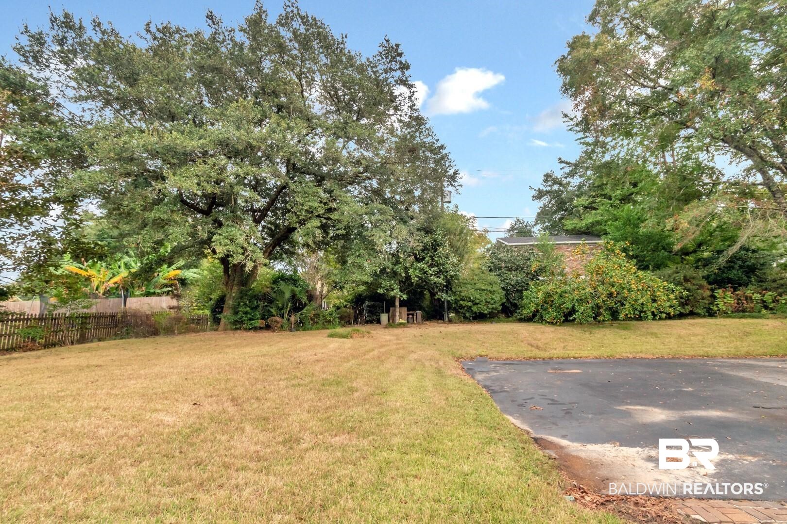 601 Shenandoah Road West Mobile, AL 36608 - Photo 40 of 44