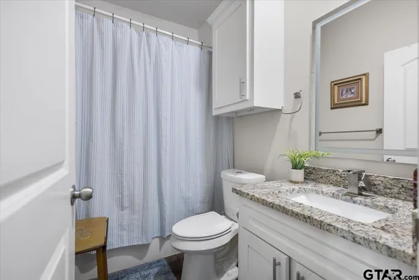 $240,900 | 1104 West Pk Street, Tyler, TX 75702